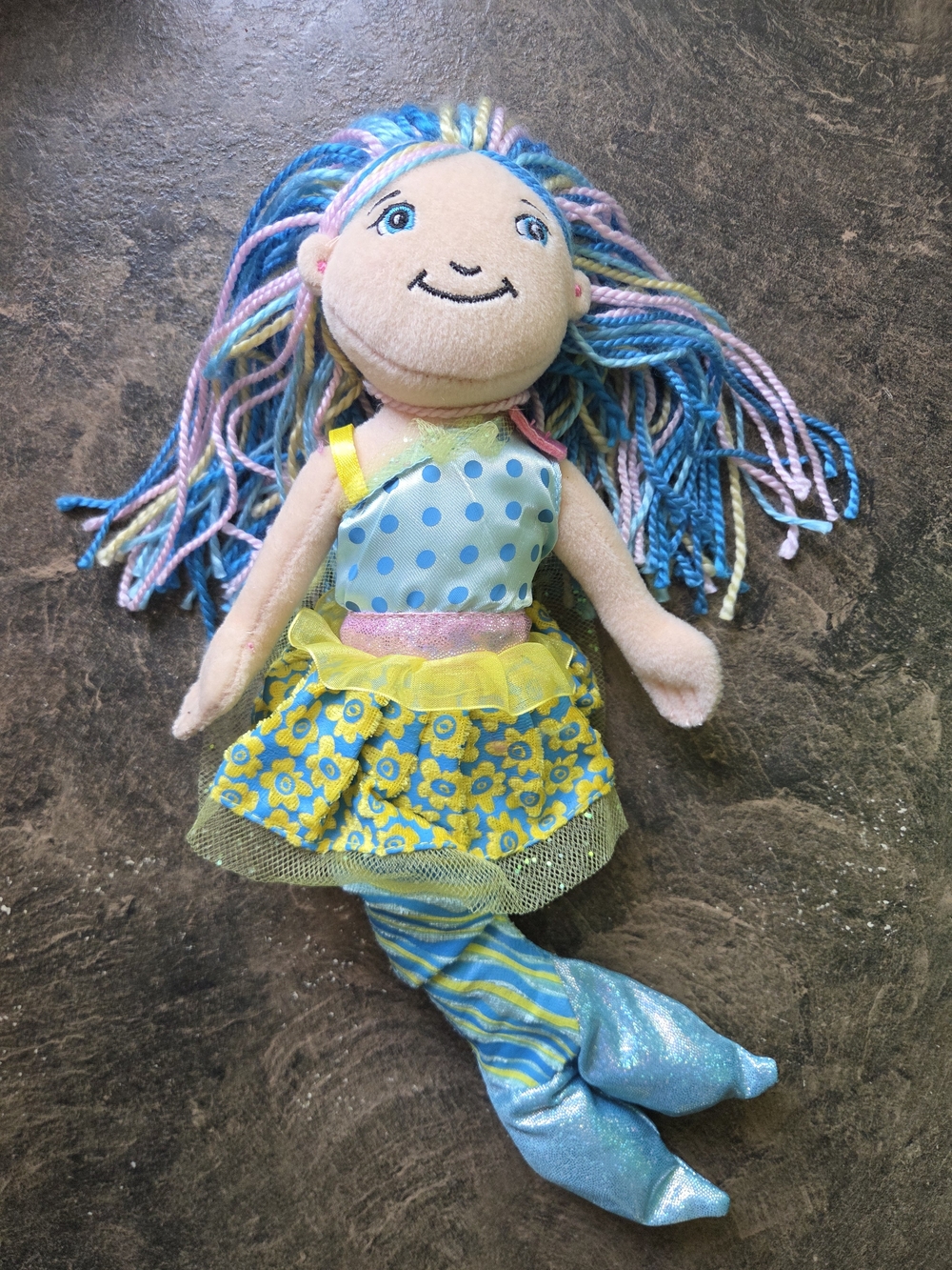 Groovy Girls Aqualuna Plush Mermaid Doll